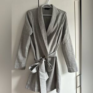PrettyLittle Thing Blazer Dress SMALL